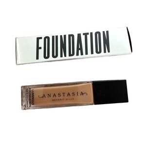 Anastasia Luminous Foundation 370W - NIB